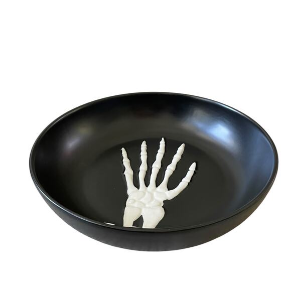 Black & White Halloween Skeleton Hand Serving Bowl Candy Dish 10.5in Spooky NEW - Picture 5 of 10